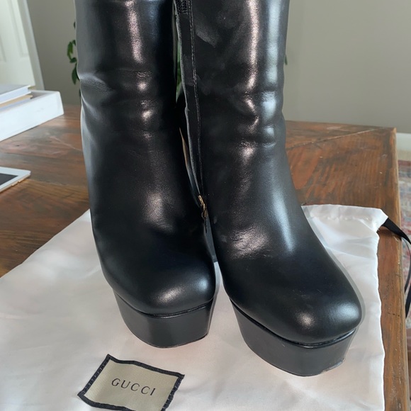 Boots - Picture 4 of 4